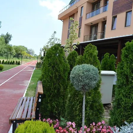 Camp And Pool Hotel Kranevo