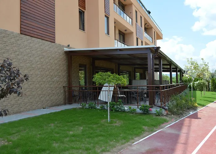 Camp And Pool Kranevo