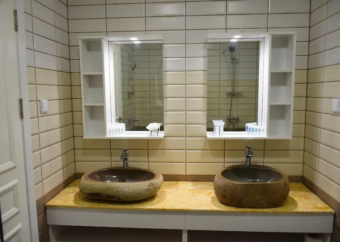 Camp And Pool Kranevo