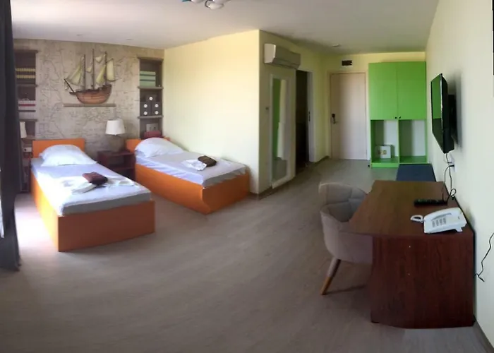 Hotel Camp And Pool Kranevo